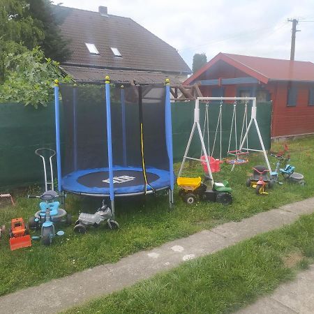 Etus Vendeghaz Villa Balatonfenyves Buitenkant foto