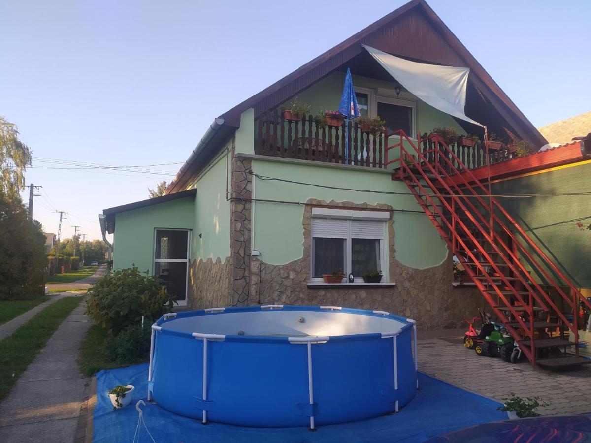 Etus Vendeghaz Villa Balatonfenyves Buitenkant foto